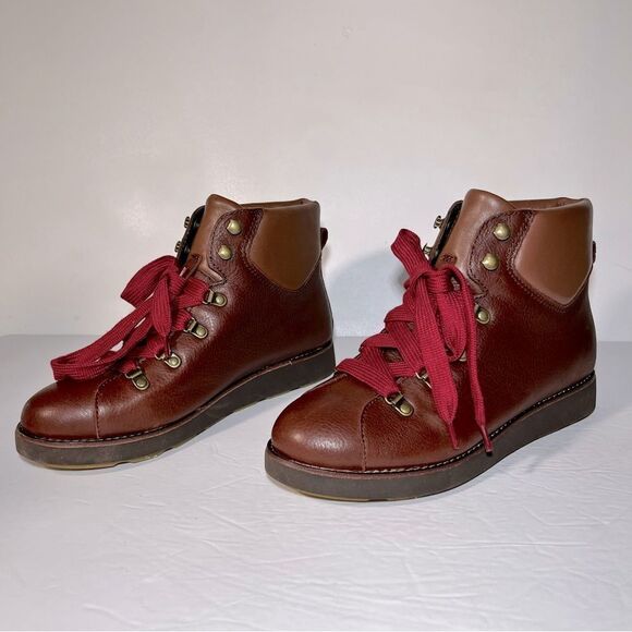 Bionica Natick Lace-Up Boot - Picture 1 of 7